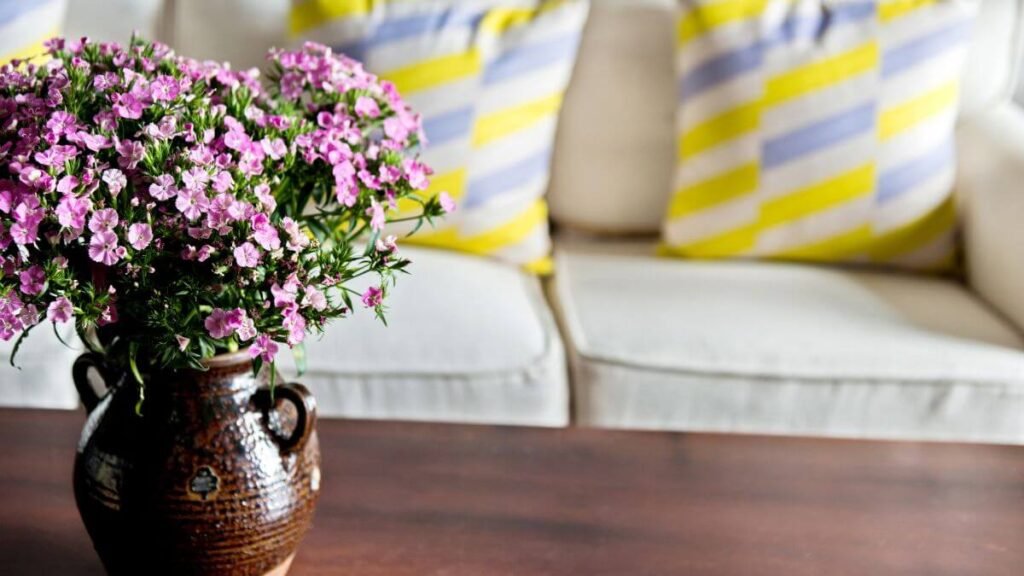 Estética e combinações na Decoração com plantas artificiais na sala